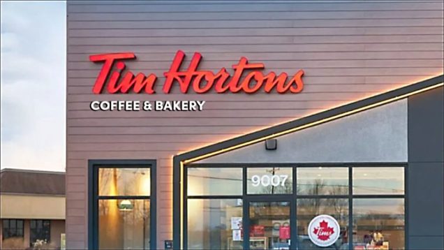 Tim Hortons zatrudni 10 000 lokalnych pracowników zamiast zagranicznych