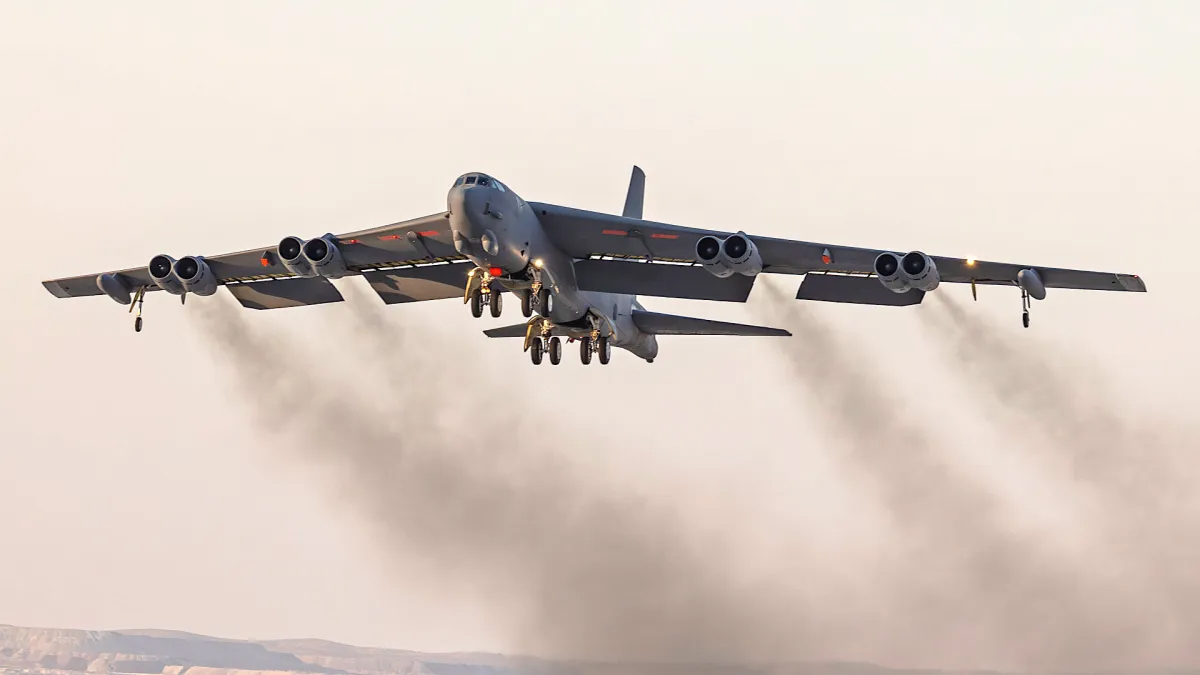 Katastrofa bombowca B-52. Zginęło osiem osób