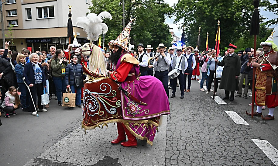 Lajkonik ponownie przeszedł ulicami Krakowa