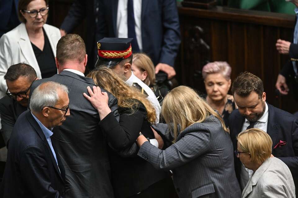 Posłanka KO zasłabła podczas obrad Sejmu