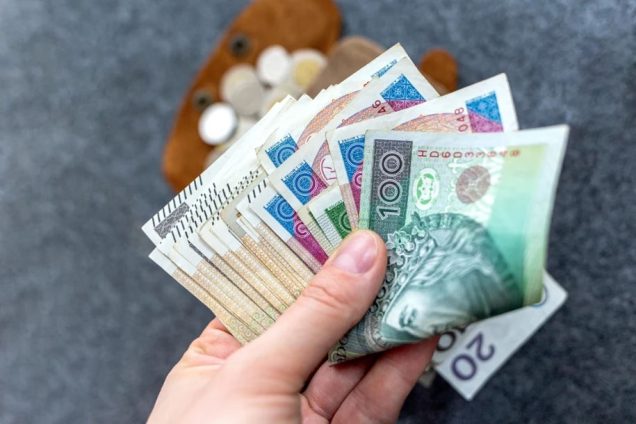 Policja kusi zarobkami. Nowe stawki w 2026 roku
