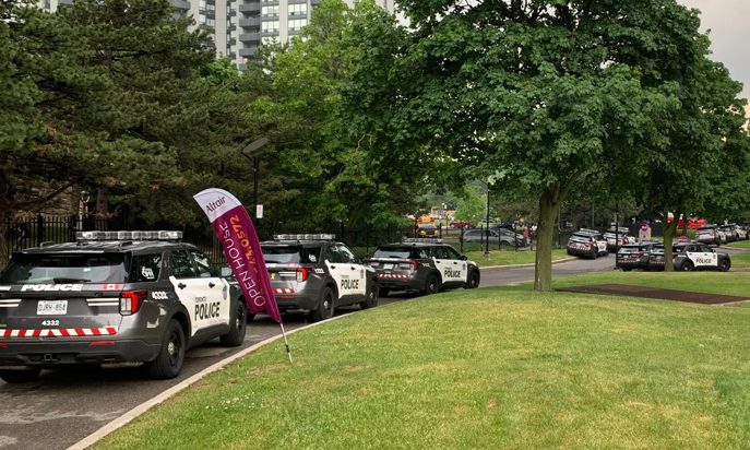 Policjant postrzelony podczas strzelaniny w Toronto