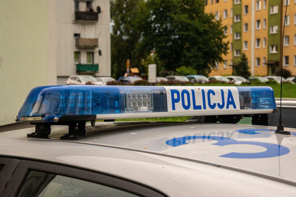 18-latka aresztowana po ataku na 8-letnią dziewczynkę