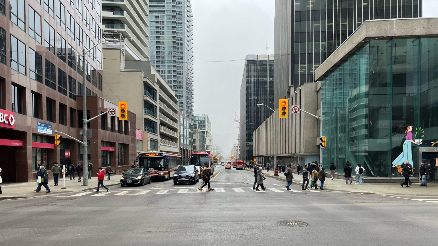 Rewolucja na skrzyżowaniu Yonge i Eglinton