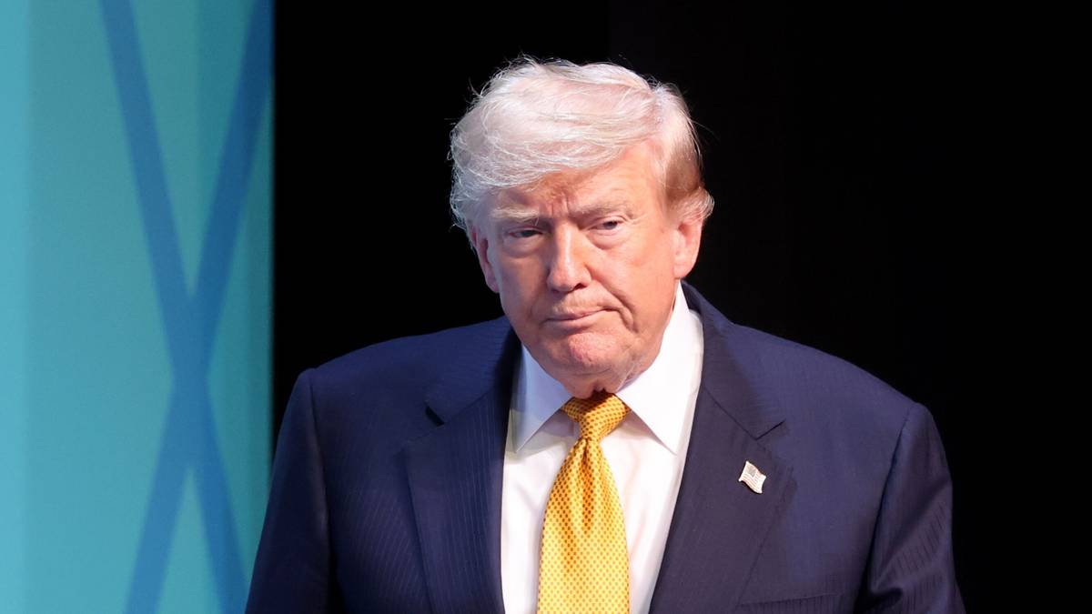 Decyzja Trumpa. Blokada Iranu i opłaty w cieśninie Ormuz