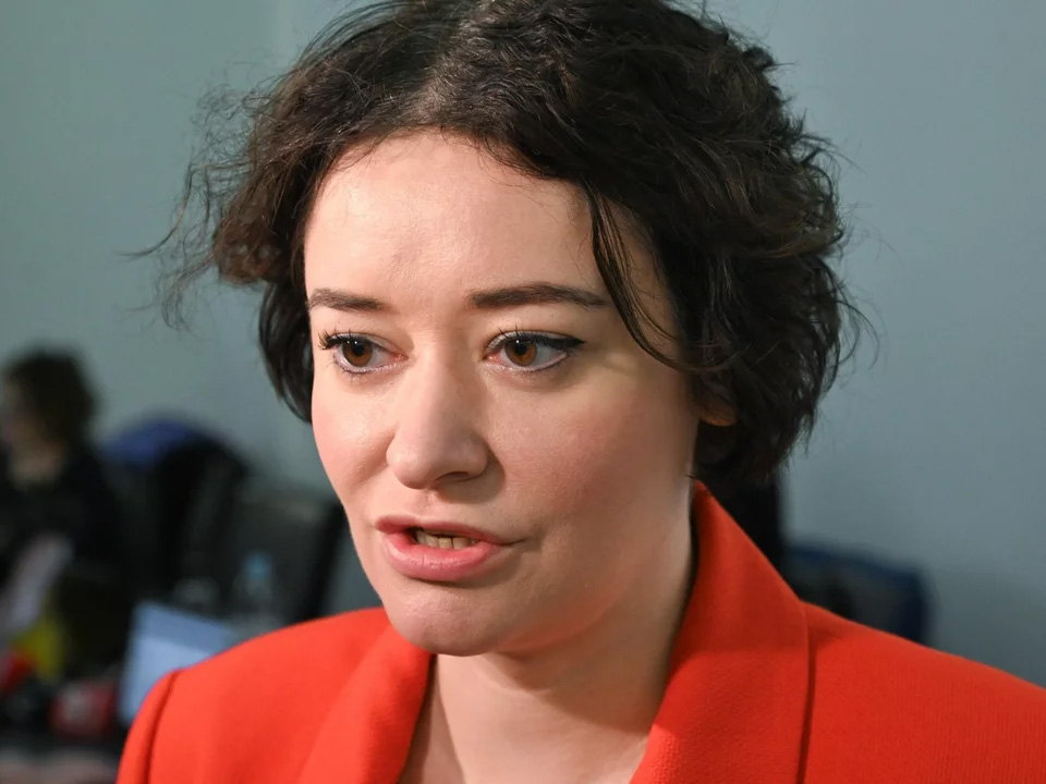 Żukowska o działaniach Trzaskowskiego: „To jest zrzucanie z sań pań”