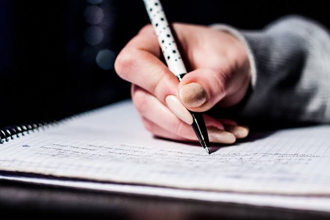 Wydział prawa UofT – na wykład z długopisem zamiast laptopem