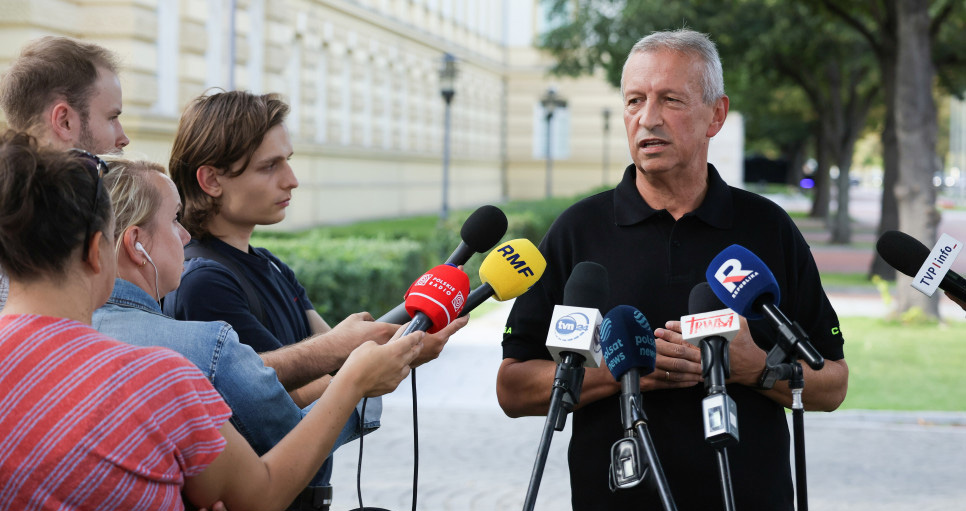 Wyłudzenia przy pomocy dla powodzian