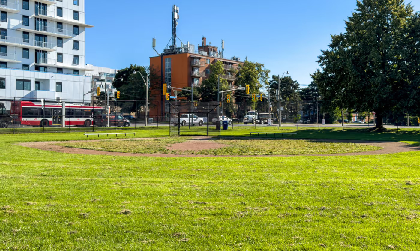 Toronto zmienia nazwę parku. Znika „plac zabaw przy oczyszczalni ścieków”