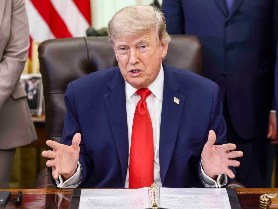 „Koniec z tym!!!”. Trump wściekły po decyzji Carneya