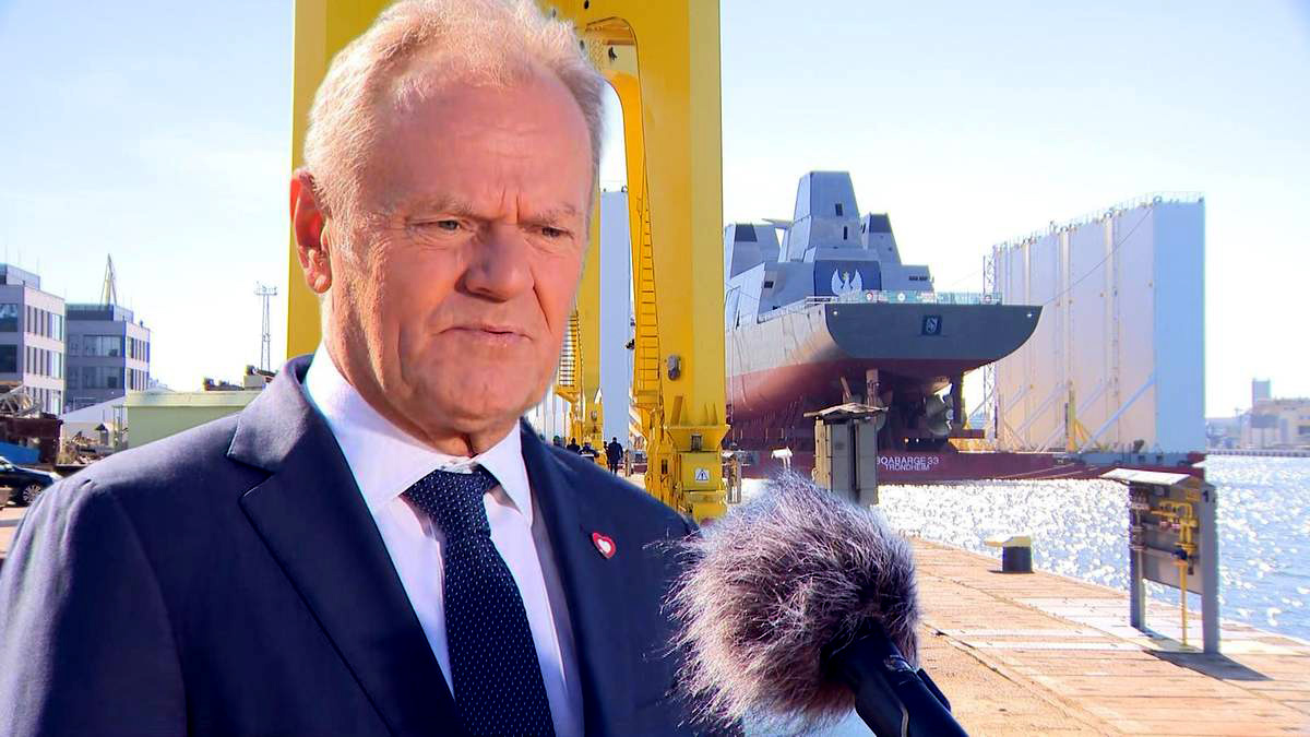 ORP „Wicher” ochrzczony. Tusk: Polska będzie morską potęgą