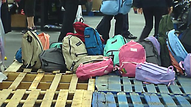Ponad 4000 plecaków dla potrzebujących uczniów
