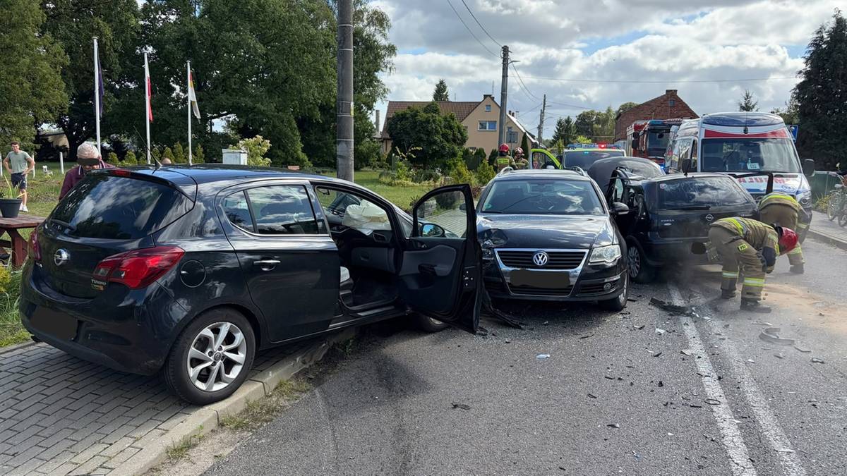 17-latek uciekał przed policją. Pięć osób w szpitalu