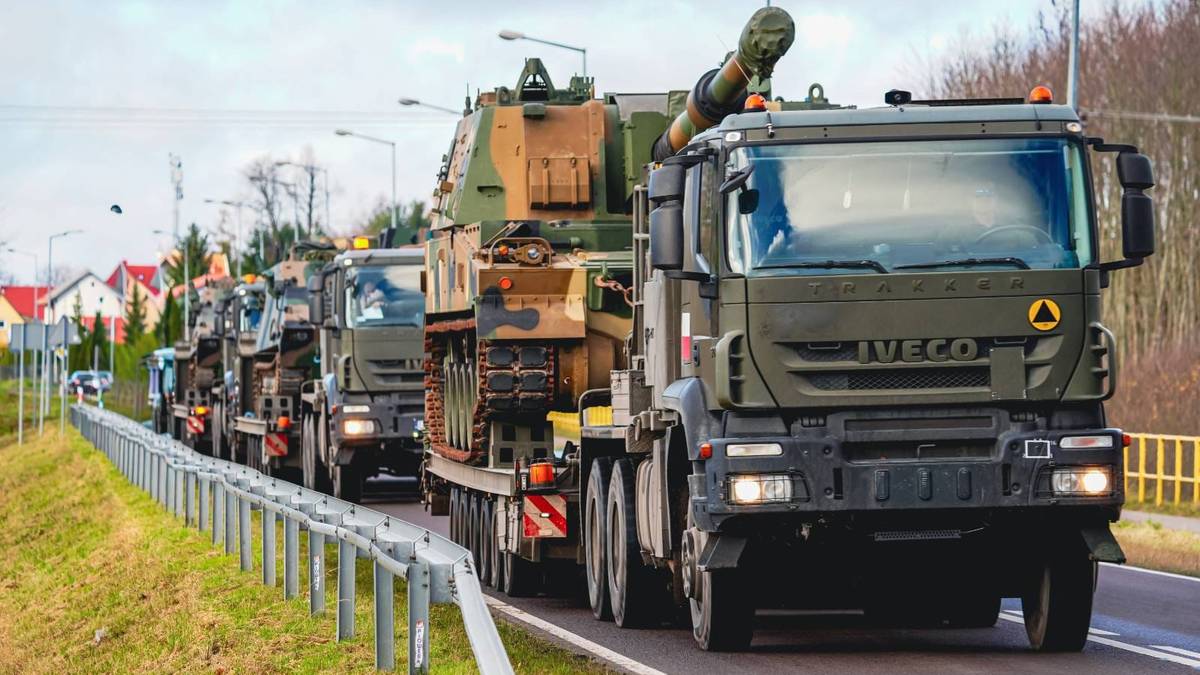 Kolumny wojskowe na polskich drogach