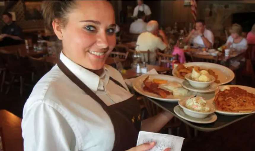 Niektóre restauracje zakazują dawania napiwków