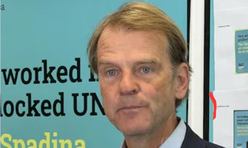 Olivia Chow może nie zostać znowu burmistrzem. Chris Alexander wycofał się z wyścigu