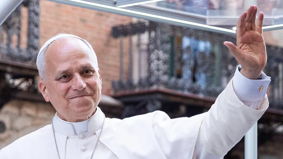 Wstrząs w Watykanie. Papież walczy z nowotworem