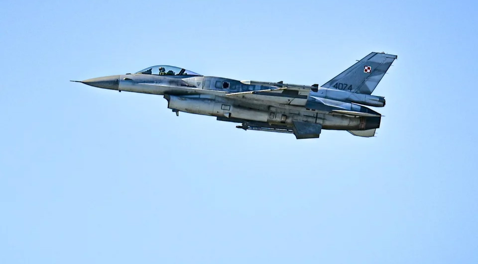 Polska ma myśliwce, ale brakuje pilotów