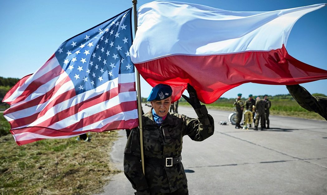 Cztery miasta w grze o bazę USA