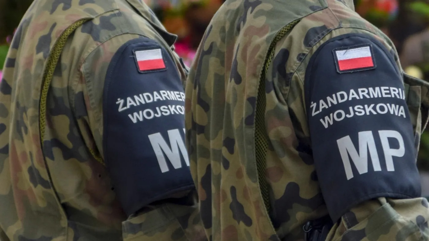 Tajemnicza przesyłka dla żandarmerii. Trzy osoby w szpitalu